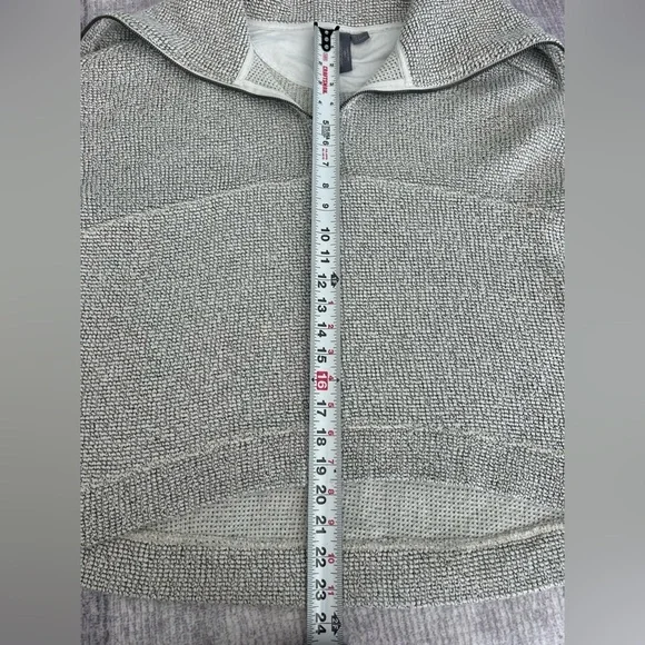 SWEATY BETTY Restful Boucle Half
Zip Sweatshirt Heather Women’s S Boxy Active - Picture 8 of 10